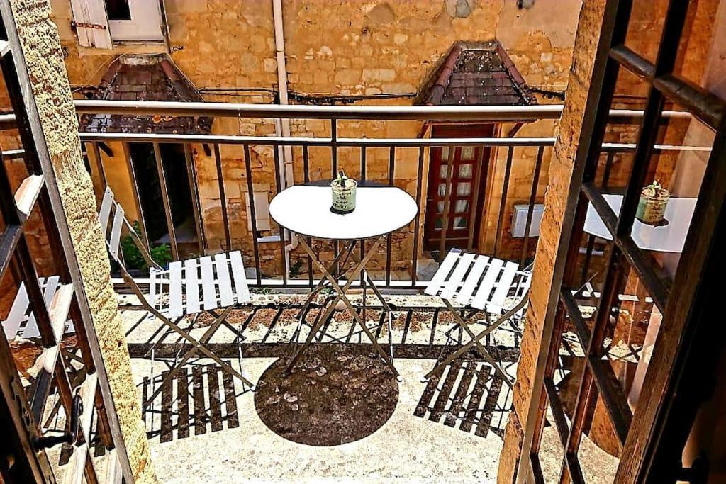 Demeure Du Xiiie-Xive S. Dans La Cite Medievale. Гурдон-ан-Керси Экстерьер фото