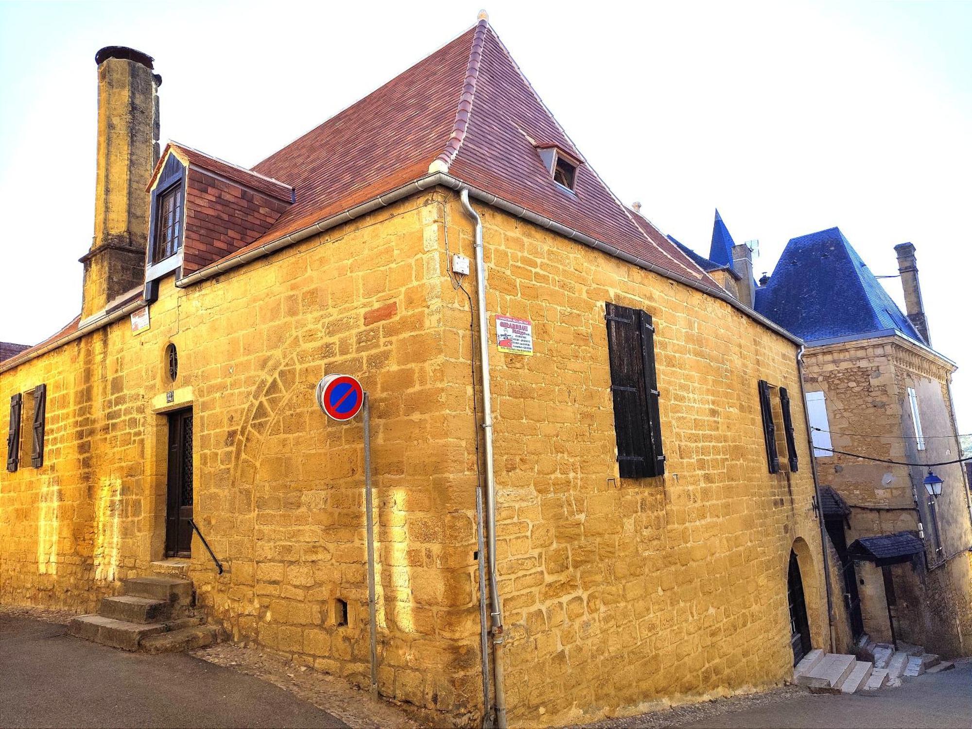 Demeure Du Xiiie-Xive S. Dans La Cite Medievale. Гурдон-ан-Керси Экстерьер фото